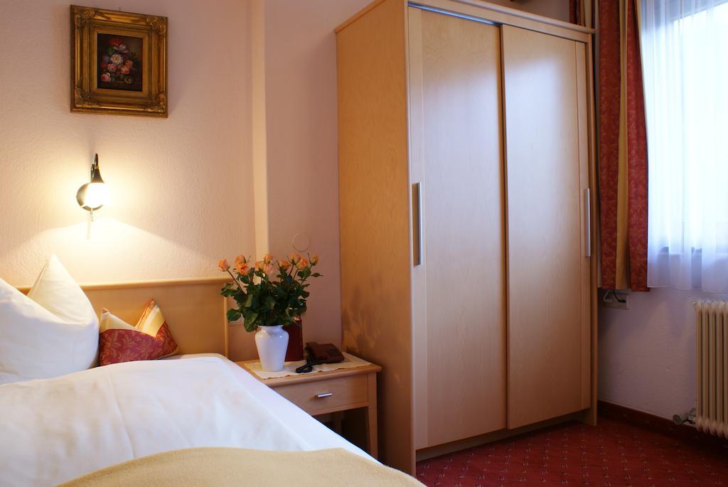 Gasthof Riederhof Gerlos Rum bild